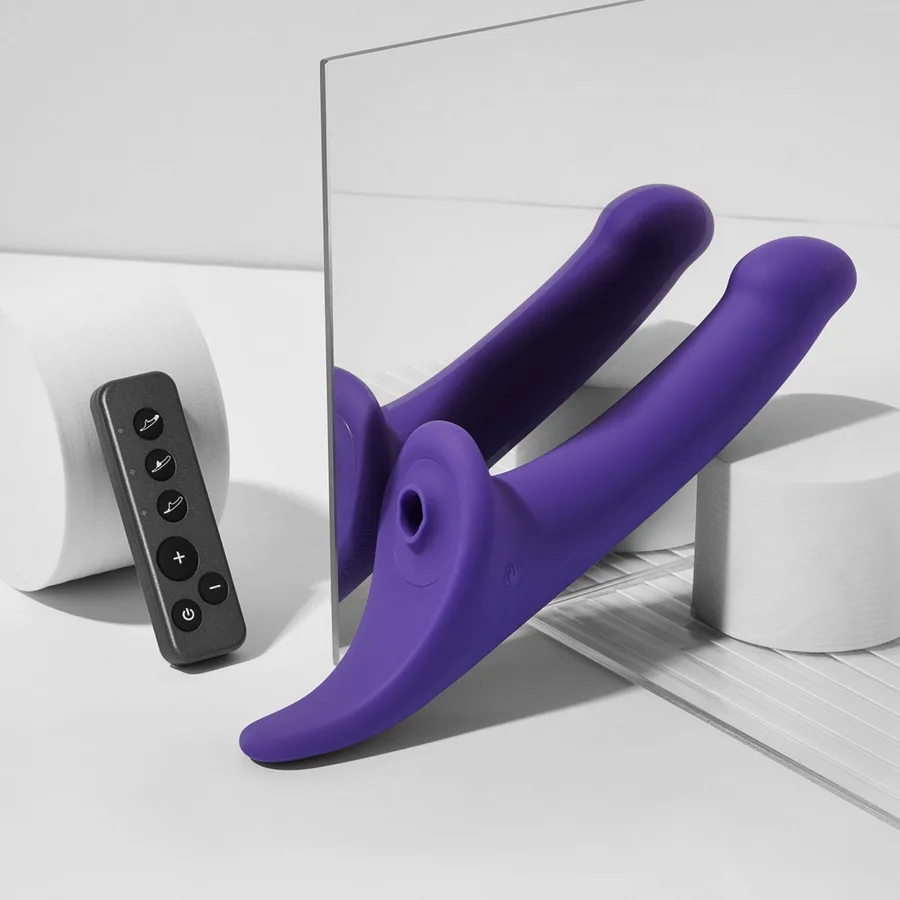 Вібронасадка для страпону з вакуумною стимуляцією Strap-On-Me Multi Orgasm Dildo L Purple
