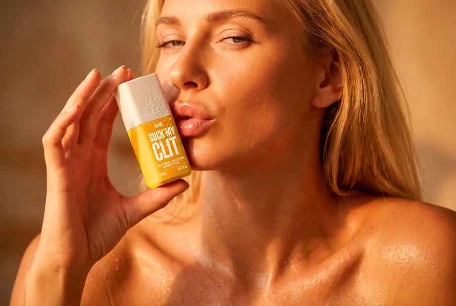 Смоктайзер для клітора Intt Suck My Clit Tropical Mango (15 мл), манго, гель з ефектом посмоктування