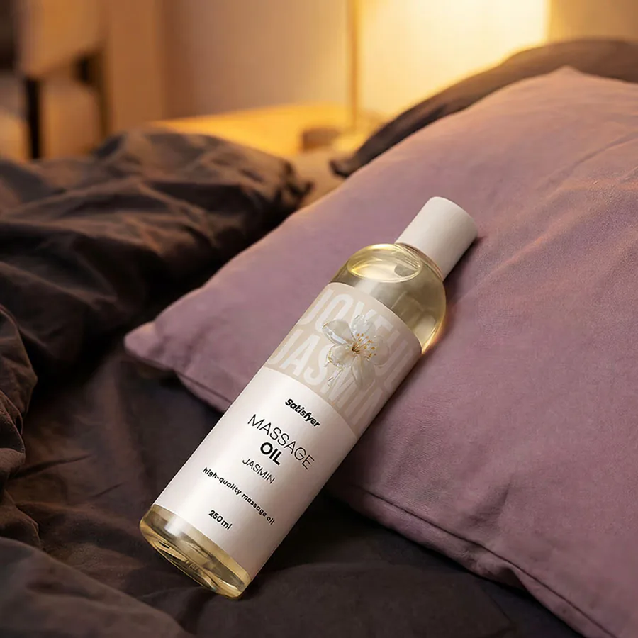 Розпродаж!!! Масажна олія Satisfyer Massage Oil Jasmin 250 мл (термін 30.04.2027)