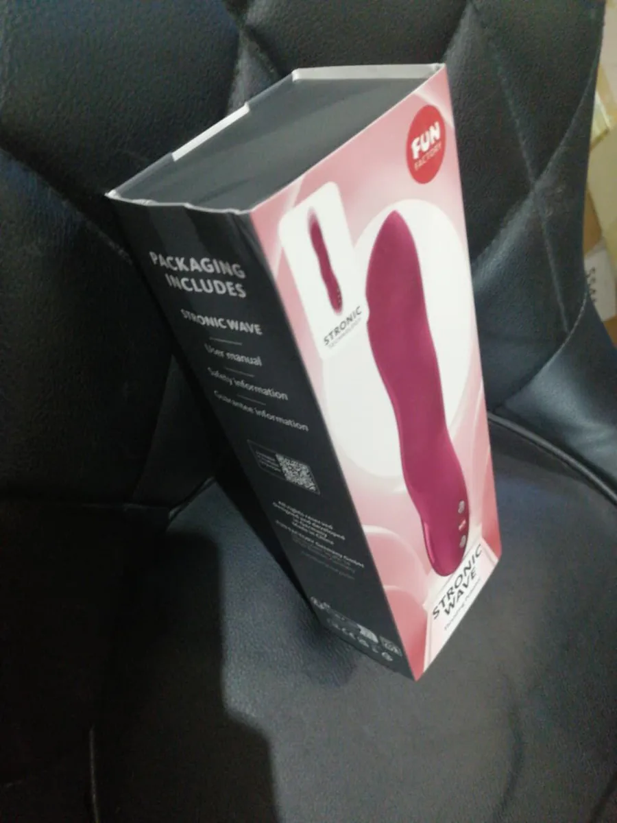 Пульсатор для точки G Fun Factory Stronic Wave Wine Red (мятая упаковка!!!)