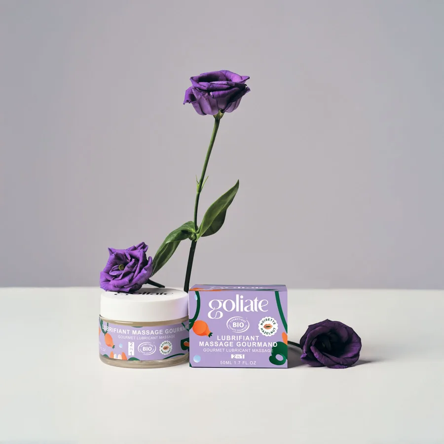 Массажное масло-лубрикант с ароматом и вкусом фундука Goliate Couple Gourmand Noisette 50 мл