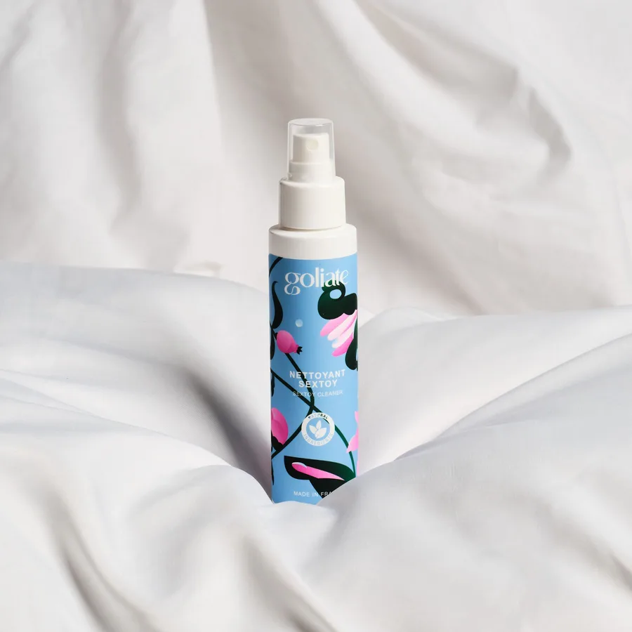 Антибактериальный спрей для игрушек Goliate Nettoyant Sextoy 100 мл, безопасный для тела