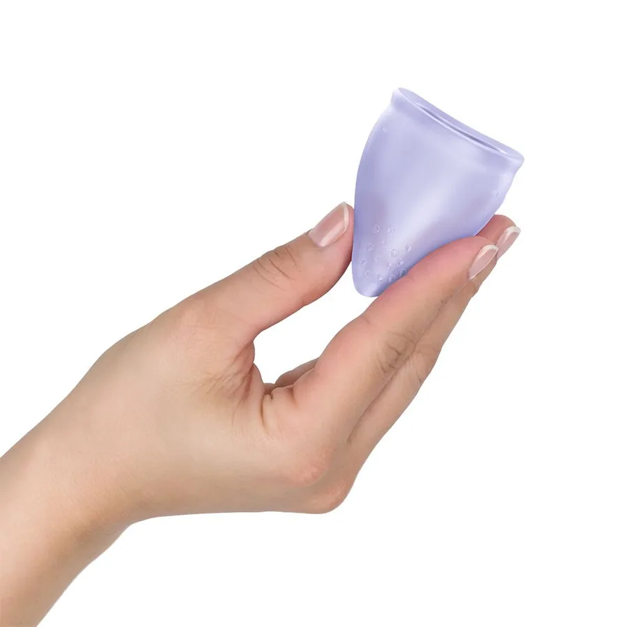 Менструальная чаша Fun Factory FUN CUP SIZE B Purple, многоразовая, диаметр 4,3 см, объем 30 мл