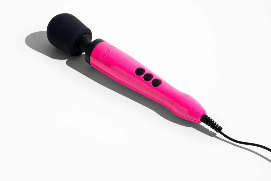 Вибромассажер DOXY Die Cast Massager Hot Pink, очень мощный, питание 220В, металлический корпус
