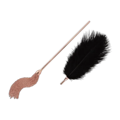 Лоскітка з металевим флогером Rosy Gold - Feather Tickler & Whip