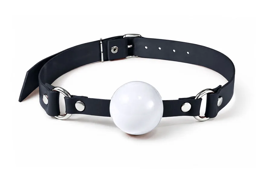 Кляп силіконовий Feral Feelings Silicon Ball Gag Black/White, чорний ремінець, біла кулька