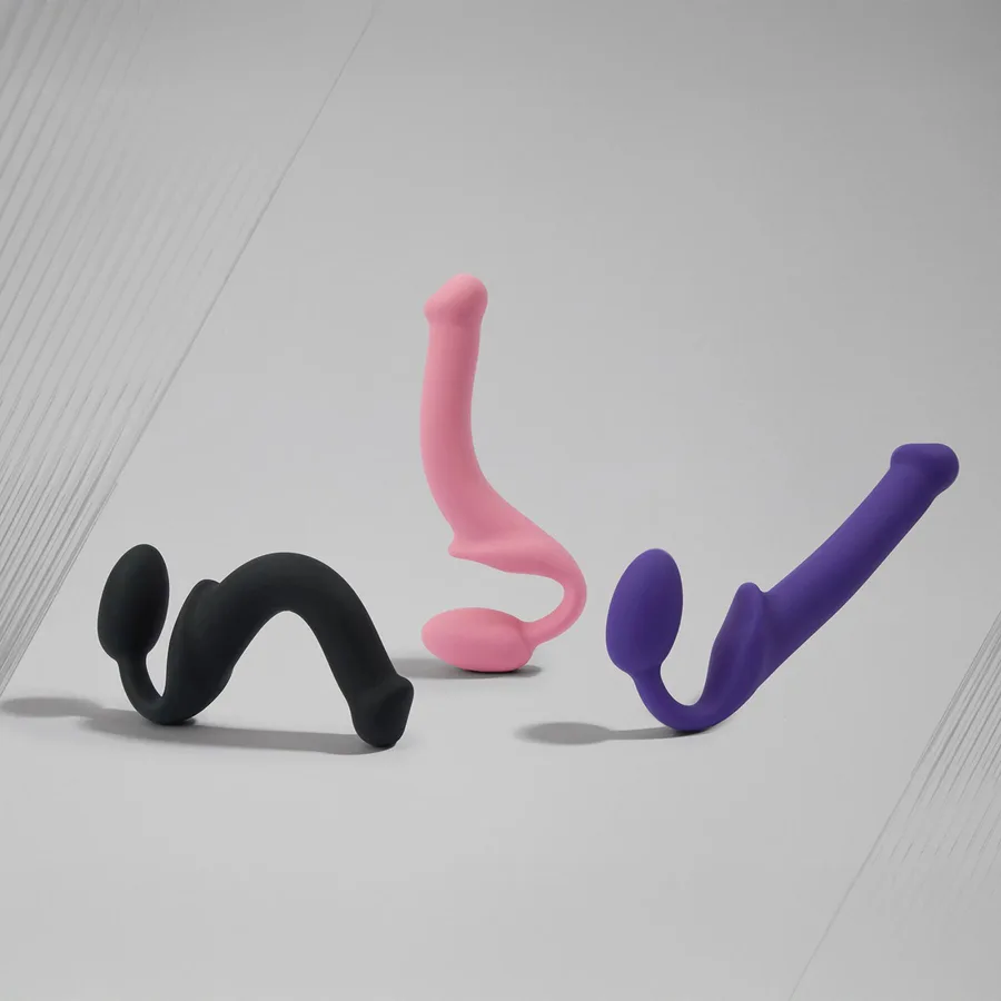 Безремневой страпон Strap-On-Me Rose L, полностью регулируемый, диаметр 3,7см