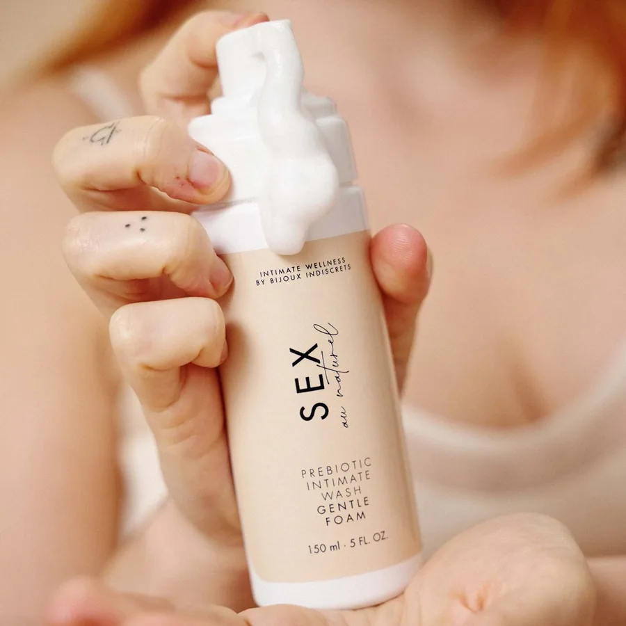 Пена для интимной гигиены Bijoux Indiscrets Sex Au Naturel Prebiotic Intimate Wash Gentle Foam 150мл
