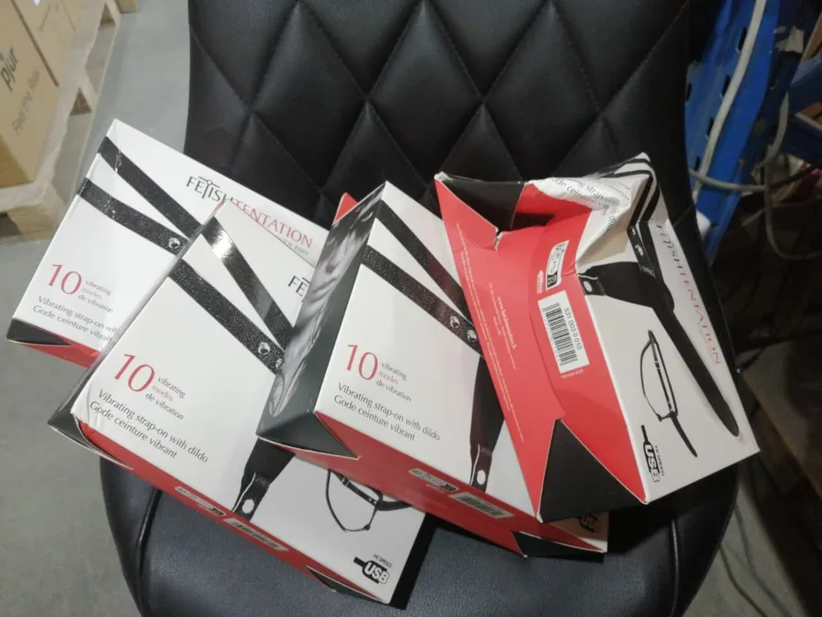 Страпон з вібрацією Fetish Tentation Vibrating Strap-On with Dildo Black (м'ята паковання!!!)