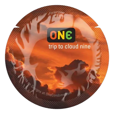 Презерватив ONE Color Sensations ONE trip to cloud nine, 1 шт, помаранчевий, гладенький, зі змазкою