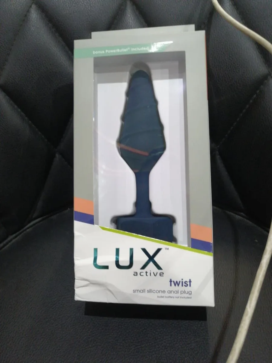 Анальна пробка Lux Active Twist Plug Small Blue (м'яте паковання!!!)