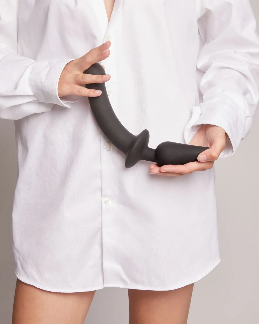 Анальная пробка с дилдо 2в1 Strap-On-Me SWITCH PLUG-IN DILDO Black XXL, диаметр 5,2/3,9 см