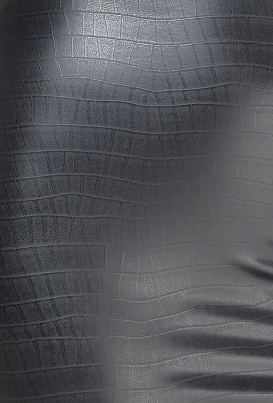 Трусики-стрінги Noir Handmade P012 Wild, XXL, під латекс, крокодиловий принт, застібки з боків